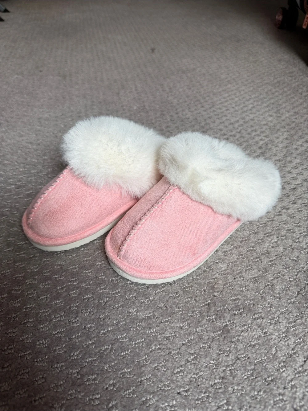 •CROWN VINTAGE• Pink Suede Faux-Fur Clog Slippers for Kids
